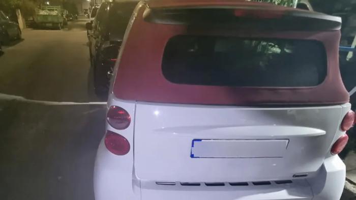 Λιόσια: Σύλληψη 22χρονου με smart που είχε στη διαπασών τη μουσική!